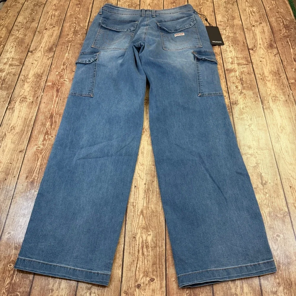 True Religion Denim Cargo SN Straight Jeans Mens 28 Blue Medium Tide Wash NWT
